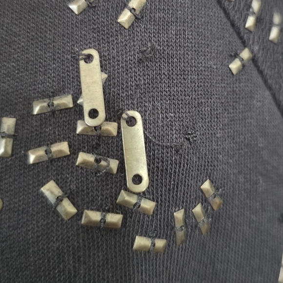 ⭐️40% Off⭐️ DKNY Jeans Embellished Black Sweatshirt - Picture 8 of 11